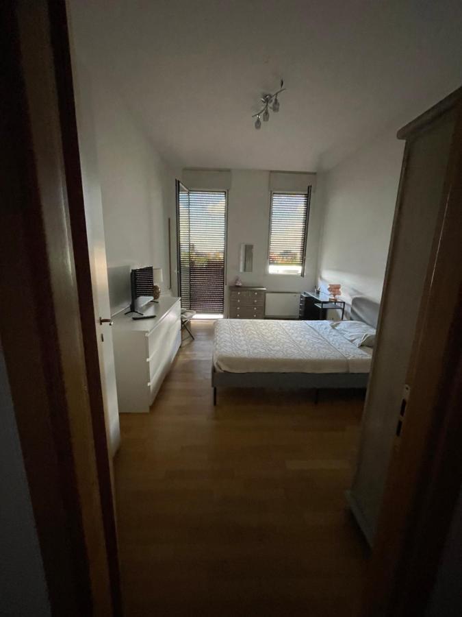 Bologna Holiday Inn Экстерьер фото