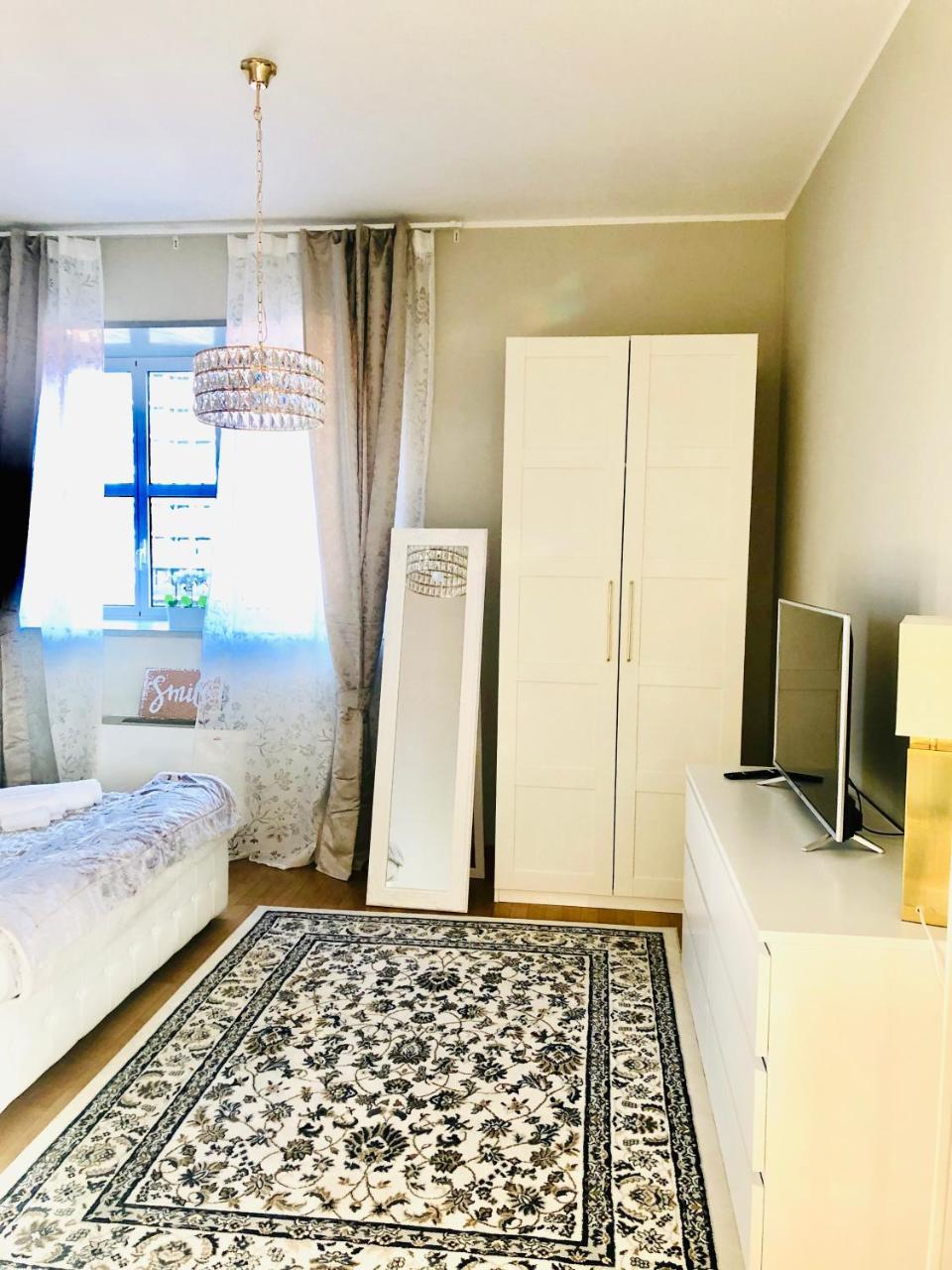 Bologna Holiday Inn Экстерьер фото