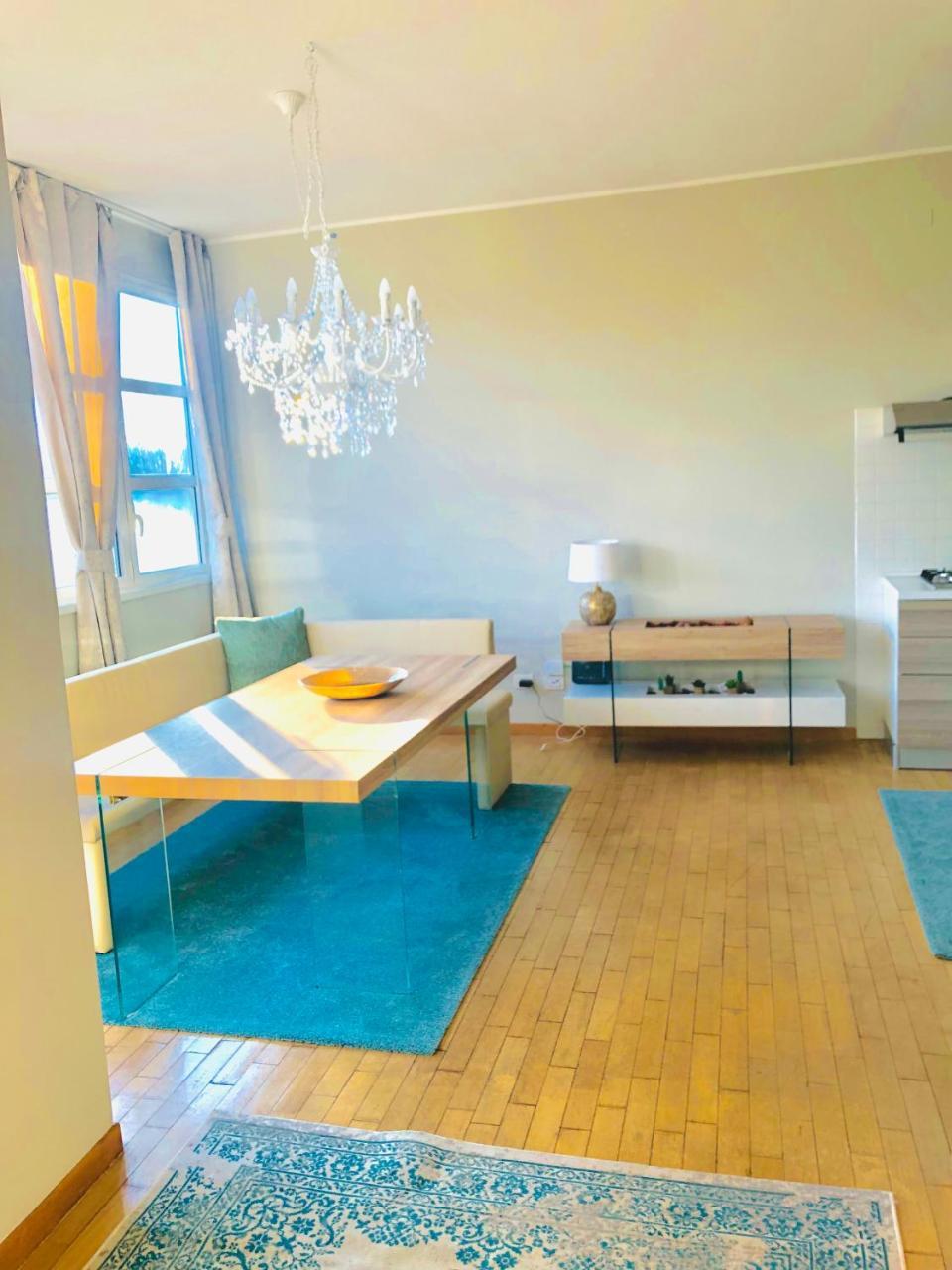 Bologna Holiday Inn Экстерьер фото
